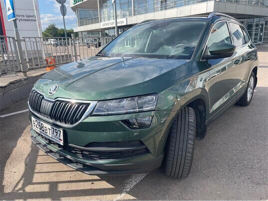 Skoda Karoq, 2021&nbsp;г., 43&nbsp;988&nbsp;км