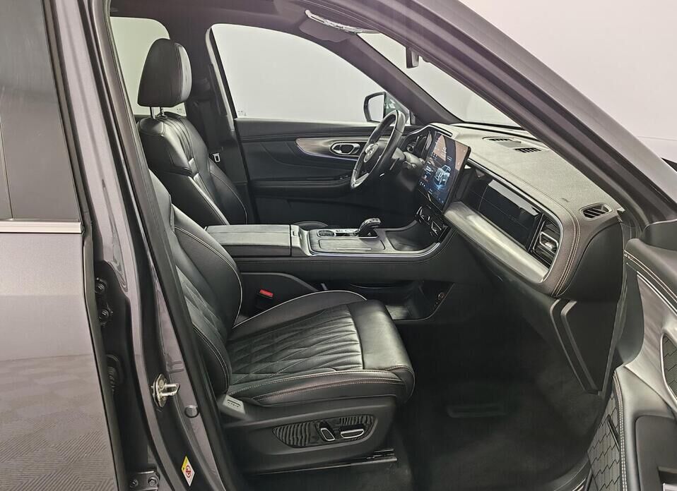 GAC GS8, II 2.0 AT (252 л.с.) 4WD