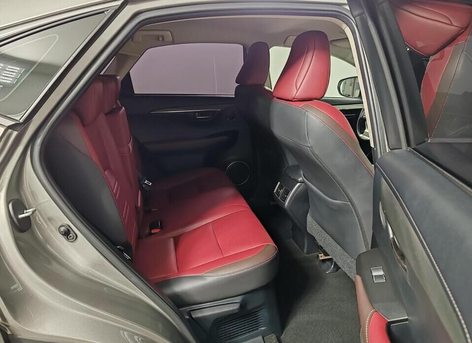 Lexus NX 200 2.0 CVT (150 л.с.) 4WD