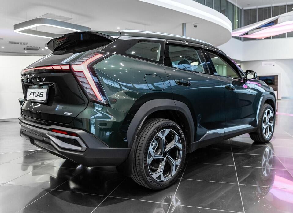 Geely Atlas, II 2.0 AT (200 л.с.) 4WD