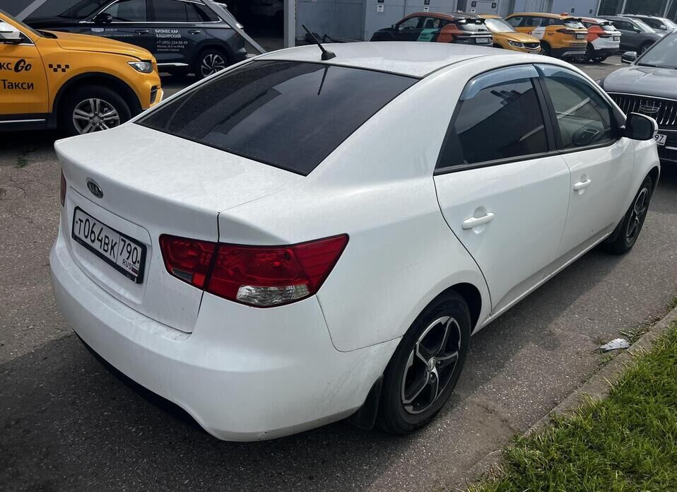 Kia Cerato 5-speed 1.6 MT (126 л.с.)