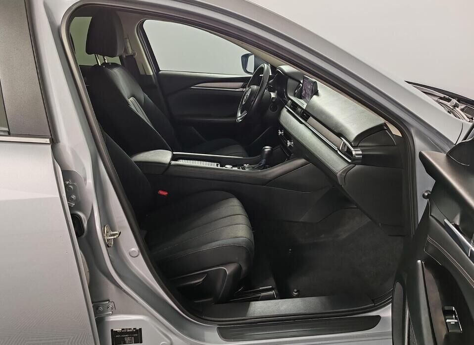 Mazda 6, III (GJ) Рестайлинг 2 2.0 AT (150 л.с.)