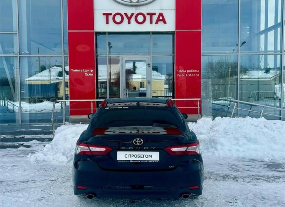 Toyota Camry, VIII (XV70) 3.5 AT (249 л.с.)