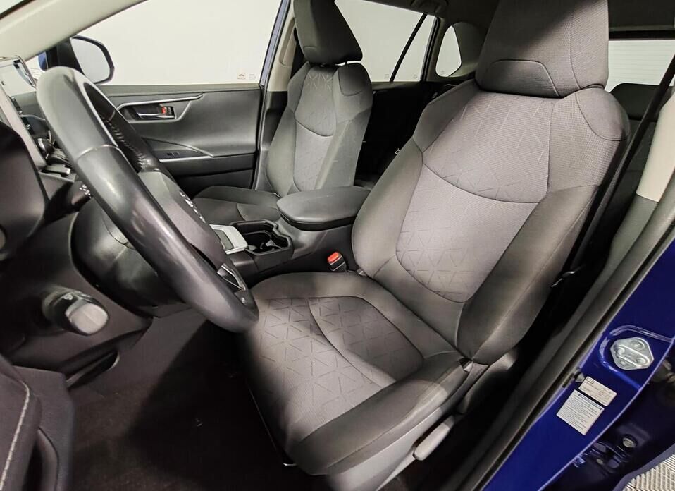 Toyota RAV4, V (XA50) 2.0 CVT (149 л.с.) 4WD