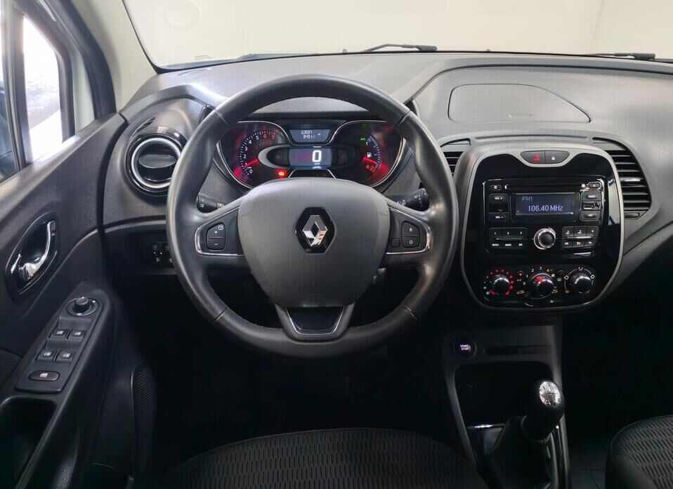 Renault Kaptur 1.6 MT (114 л.с.)