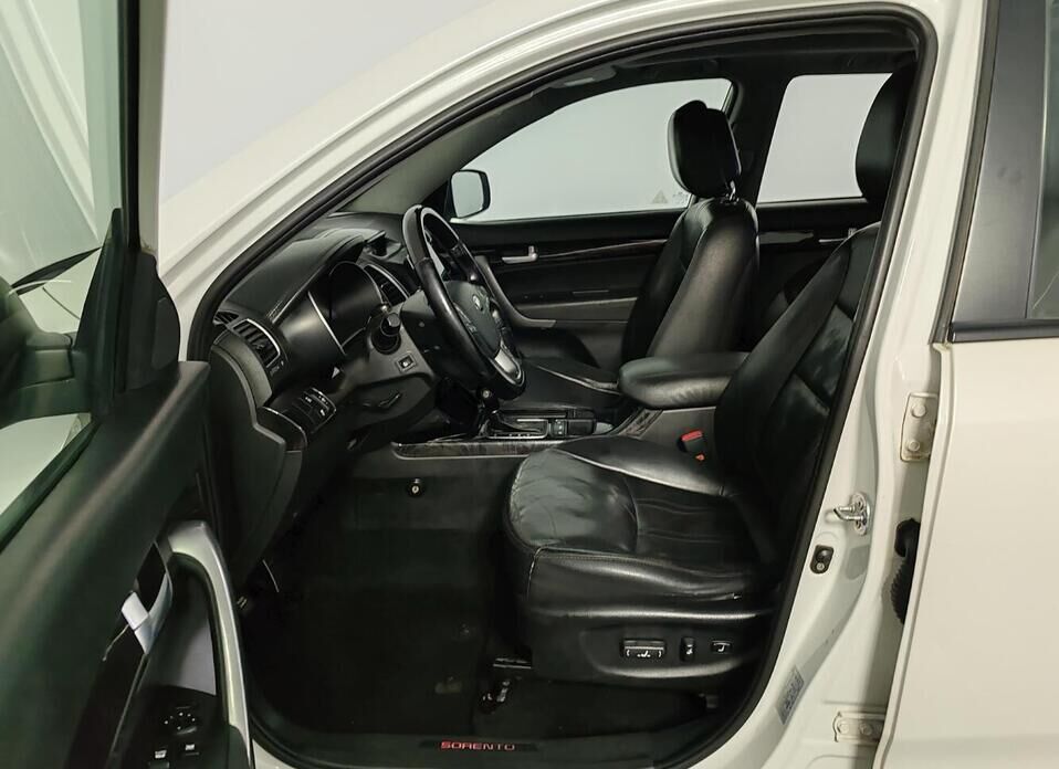 Kia Sorento, II Рестайлинг 2.4 AT (175 л.с.) 4WD