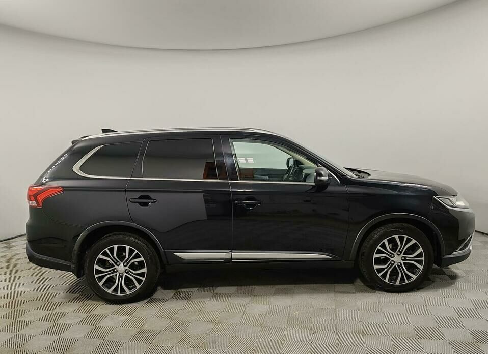 Mitsubishi Outlander 2.0 CVT (146 л.с.) 4WD