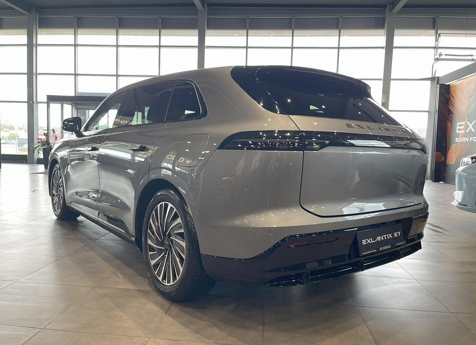 EXEED Exlantix ET 1.5hyb AT (469 л.с.) 4WD