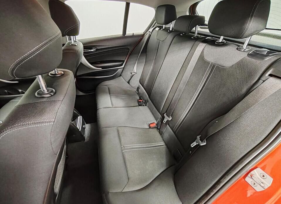 BMW 1 серии, II (F20/F21) Рестайлинг 118i 1.5 AT (136 л.с.)