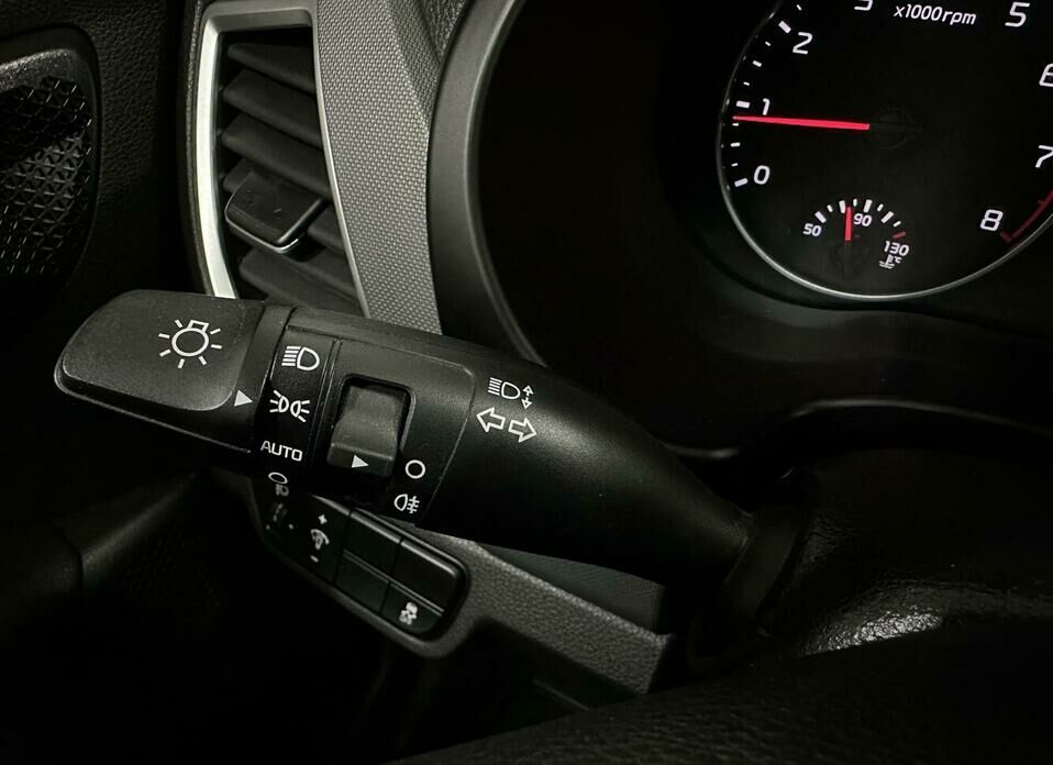 Kia Seltos 1.6 AT (121 л.с.) 4WD