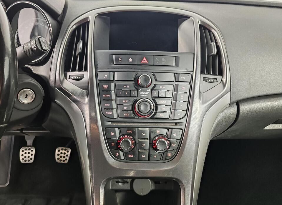 Opel Astra 1.4 MT (140 л.с.)