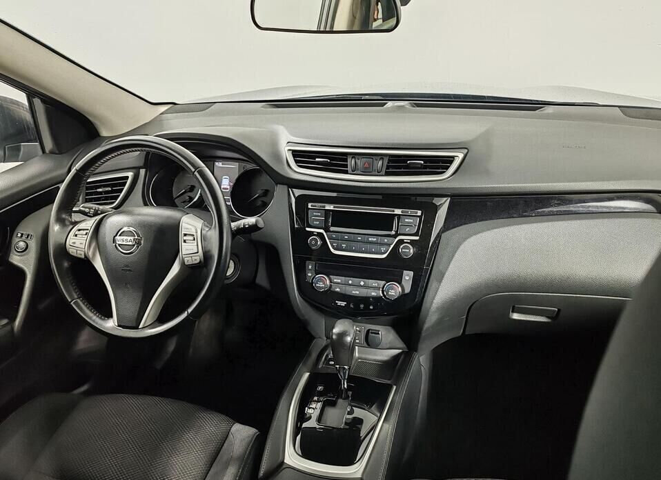 Nissan Qashqai, II 2.0 CVT (144 л.с.) 4WD