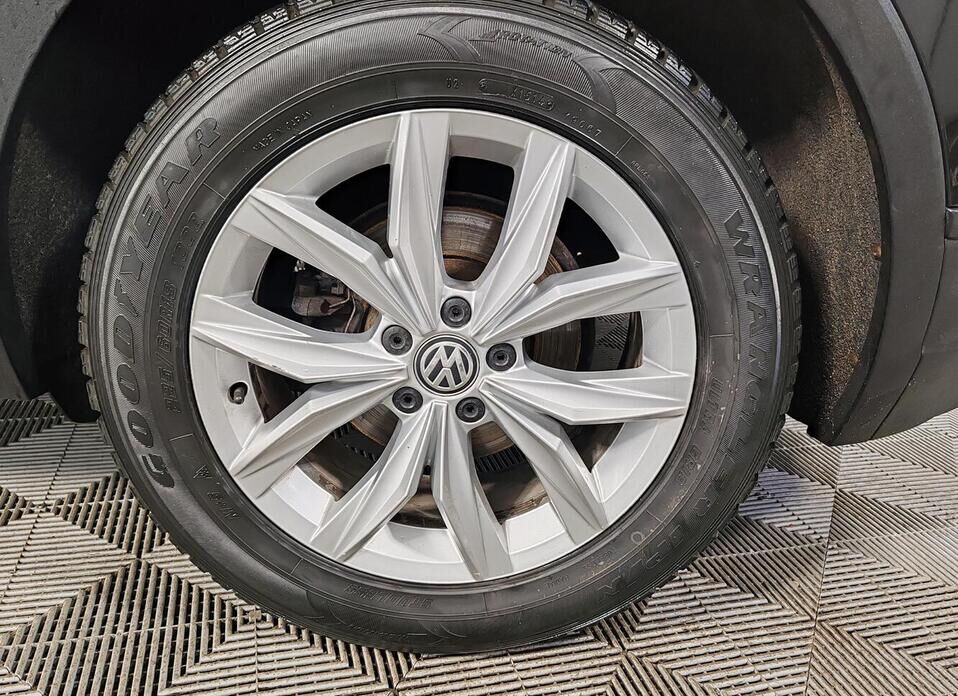 Volkswagen Tiguan, II 1.4 AMT (150 л.с.)
