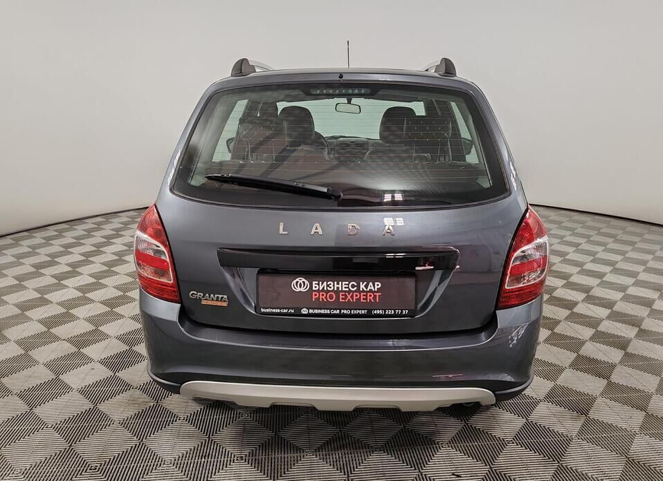 LADA (ВАЗ) Granta, I Рестайлинг 1.6 MT (90 л.с.)