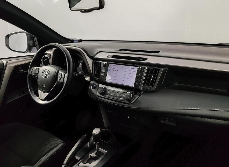 Toyota RAV4, IV (CA40) Рестайлинг 2.0 CVT (146 л.с.) 4WD