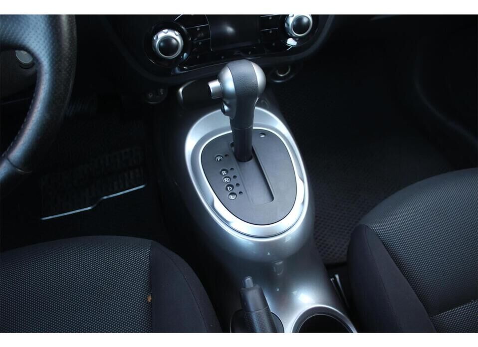 Nissan Juke, I 1.6 CVT (117 л.с.)