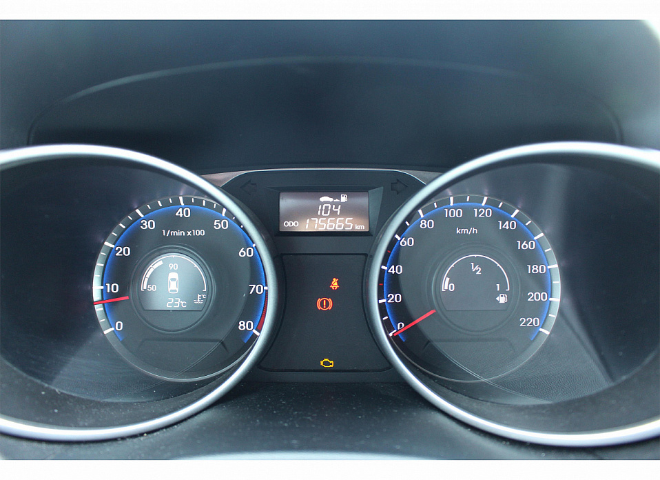 Hyundai ix35, I 2.0 MT (150 л.с.)