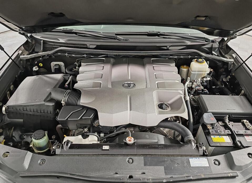 Toyota Land Cruiser 4.6 AT (309 л.с.) 4WD
