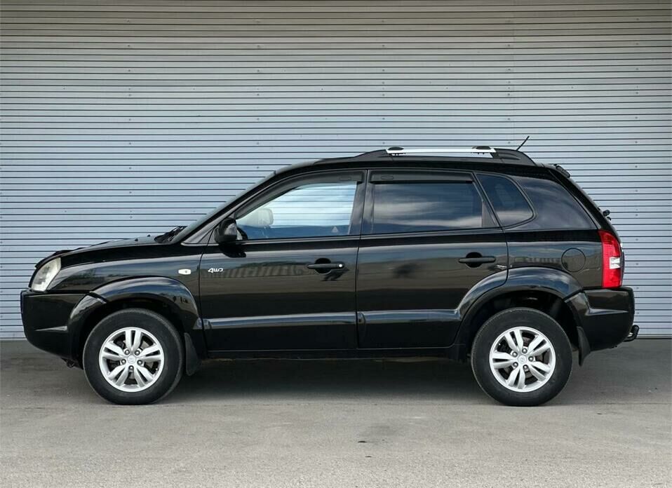 Hyundai Tucson 2.0 AT (140 л.с.) 4WD