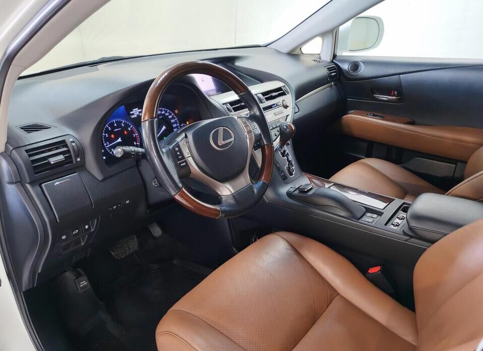 Lexus RX, III Рестайлинг 270 2.7 AT (188 л.с.)