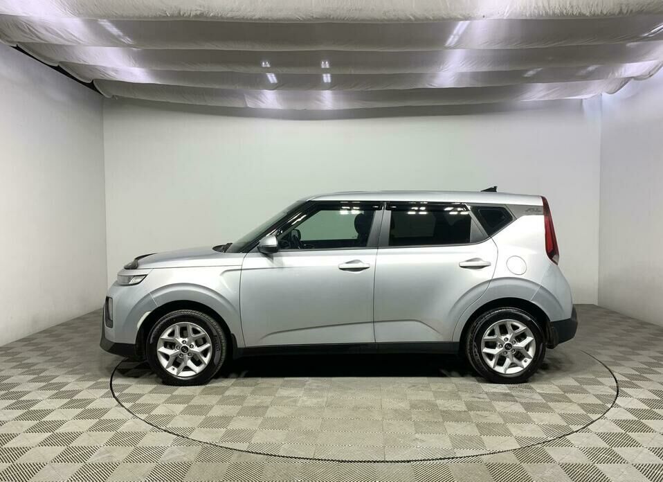 Kia Soul 1.6 MT (123 л.с.)