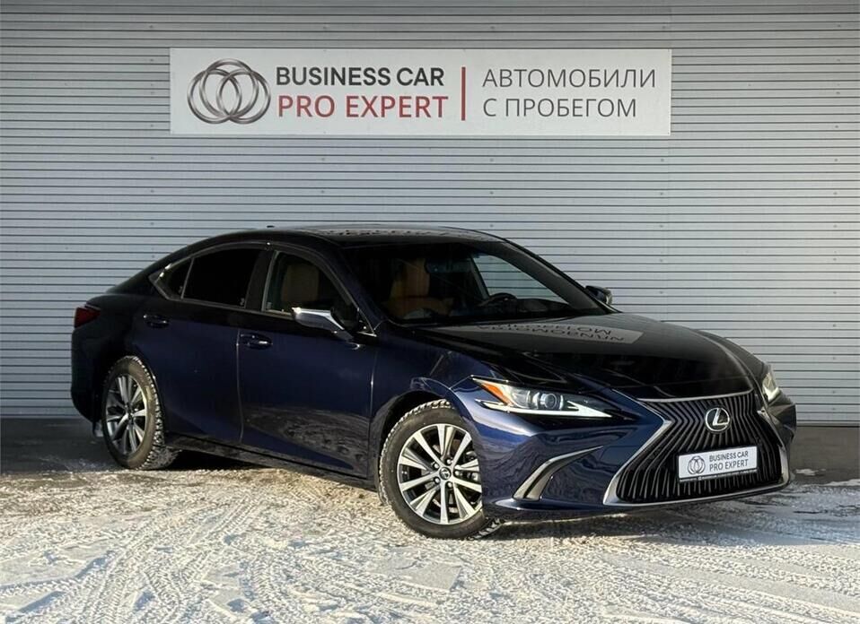 Lexus ES, VII 250 2.5 AT (200 л.с.)