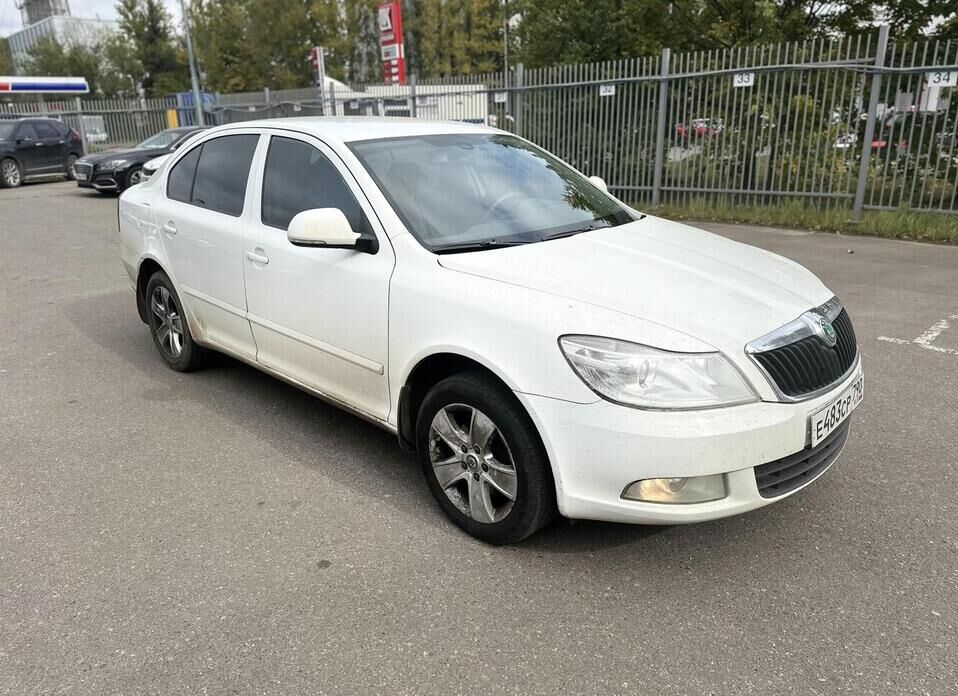 Skoda Octavia, II (A5) Рестайлинг 1.8 AT (152 л.с.)