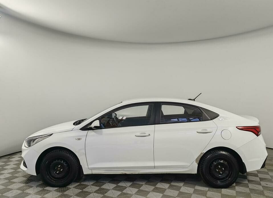 Hyundai Solaris 1.4 AT (100 л.с.)