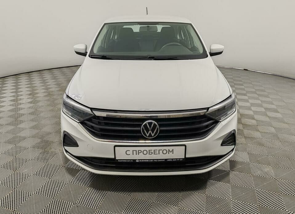 Volkswagen Polo 1.6 AT (110 л.с.)