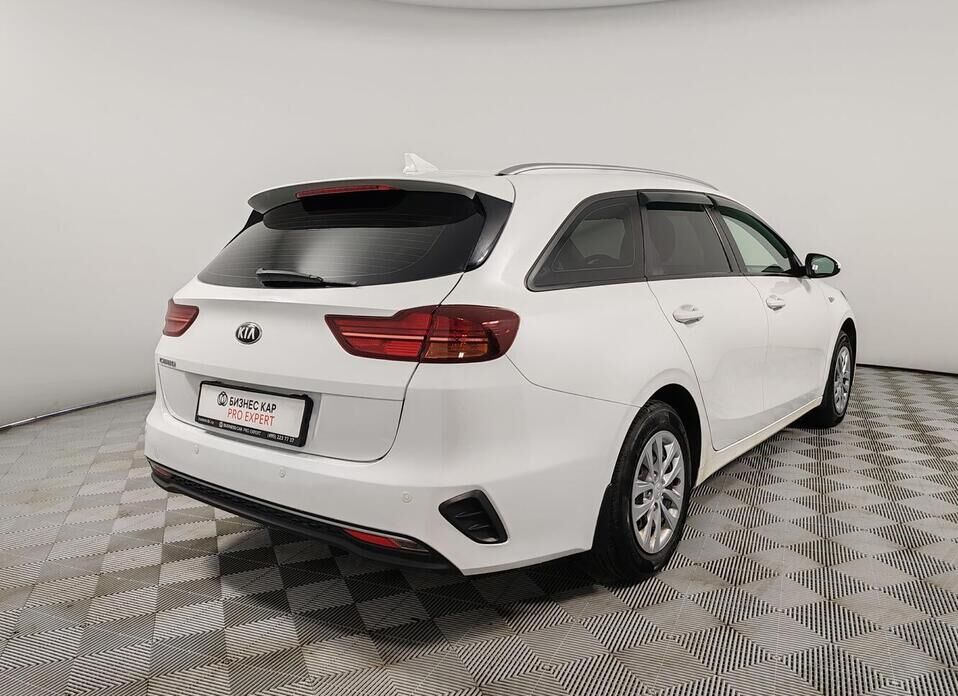 Kia Ceed 1.6 AT (128 л.с.)