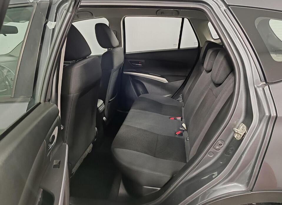 Suzuki SX4, II (S-Cross) Рестайлинг 1.6 AT (117 л.с.)