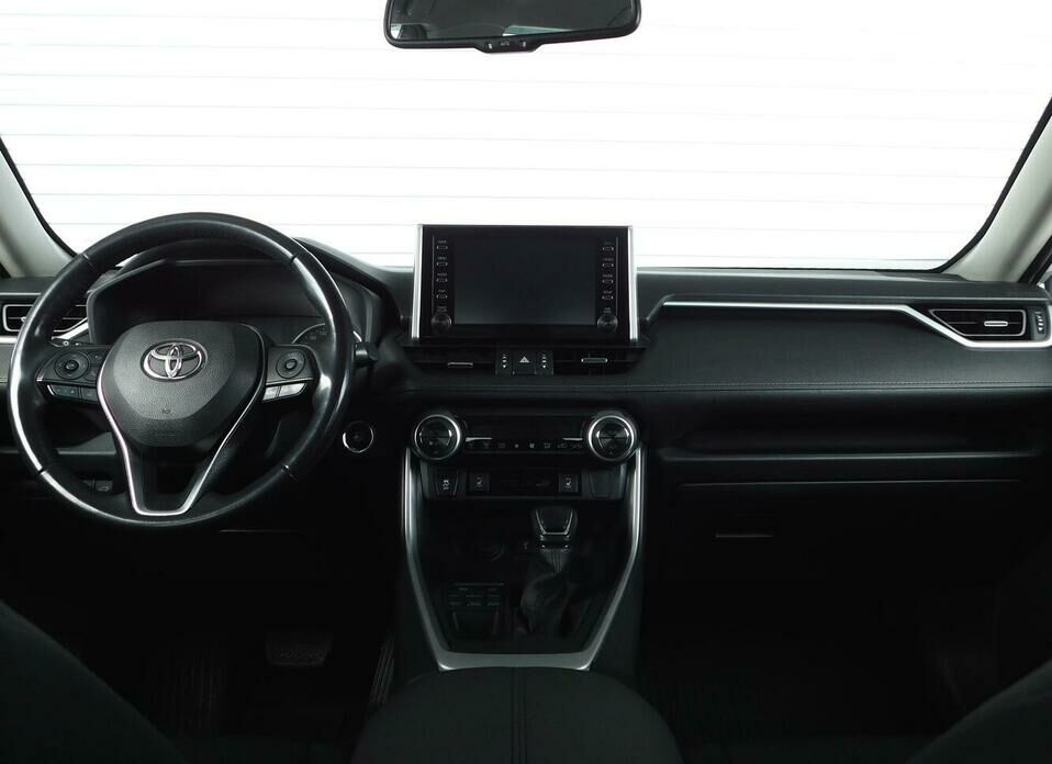 Toyota RAV4 2.5 AT (199 л.с.) 4WD