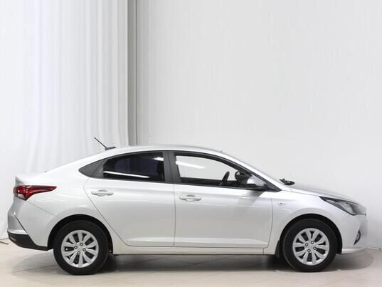 Hyundai Solaris, 2021&nbsp;г., 65&nbsp;530&nbsp;км