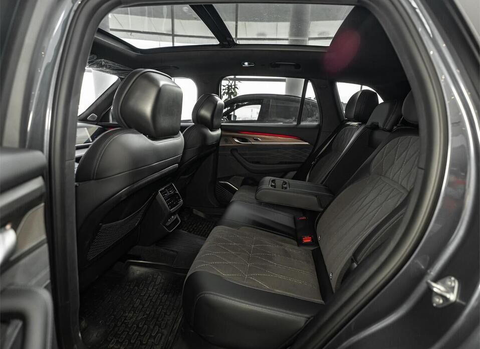 Geely Monjaro, I 2.0 AT (238 л.с.) 4WD