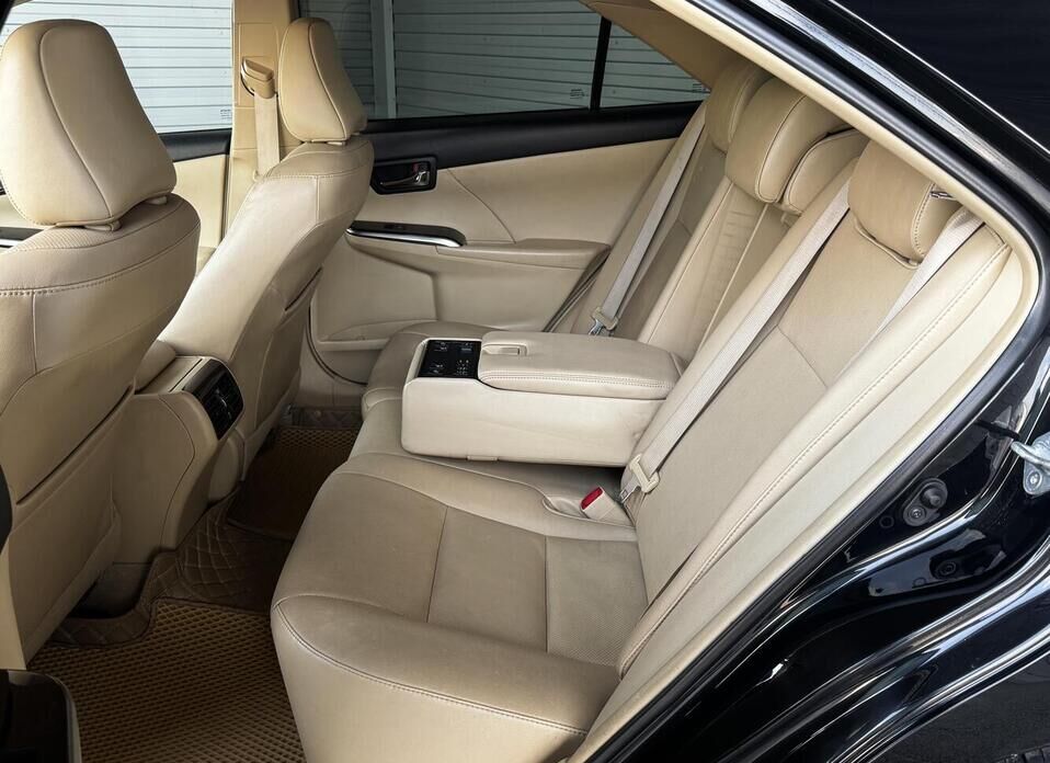 Toyota Camry, VII (XV50) Рестайлинг 2 2.5 AT (181 л.с.)