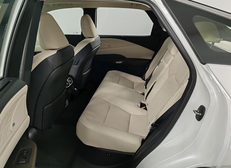 Lexus RX, V 350 2.4 AT (249 л.с.) 4WD