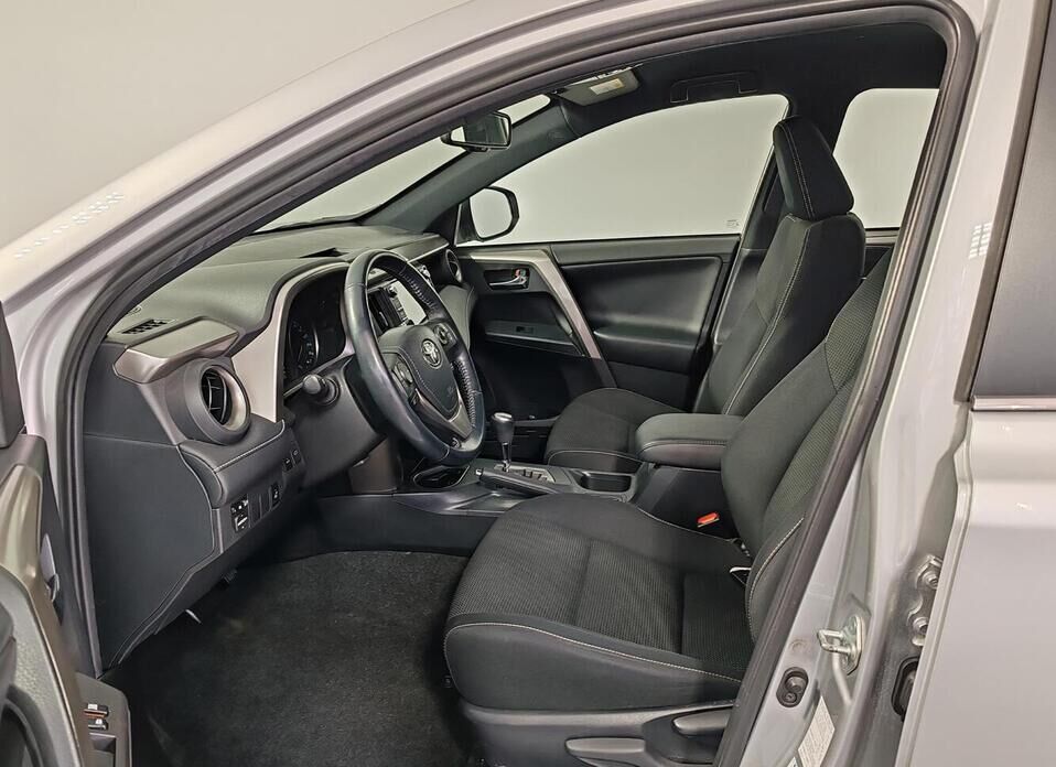 Toyota RAV4, IV (CA40) Рестайлинг 2.0 CVT (146 л.с.) 4WD