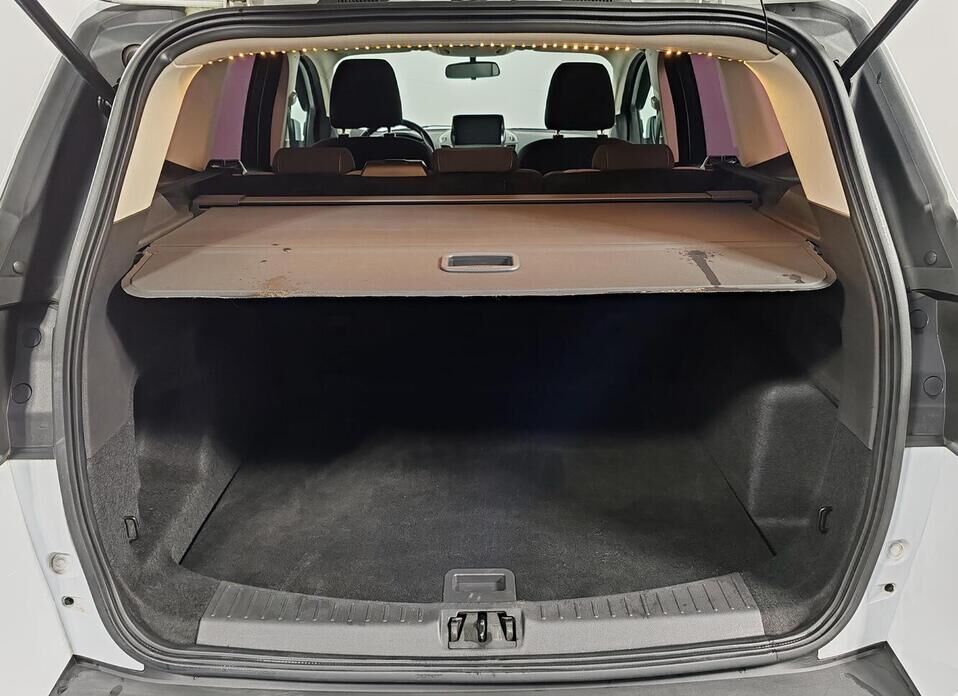 Ford Kuga 2.5 AT (150 л.с.)