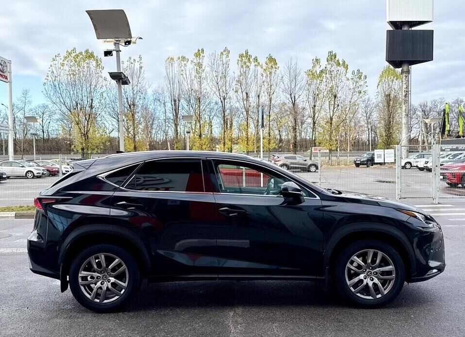 Lexus NX, I Рестайлинг 200 2.0 CVT (150 л.с.) 4WD