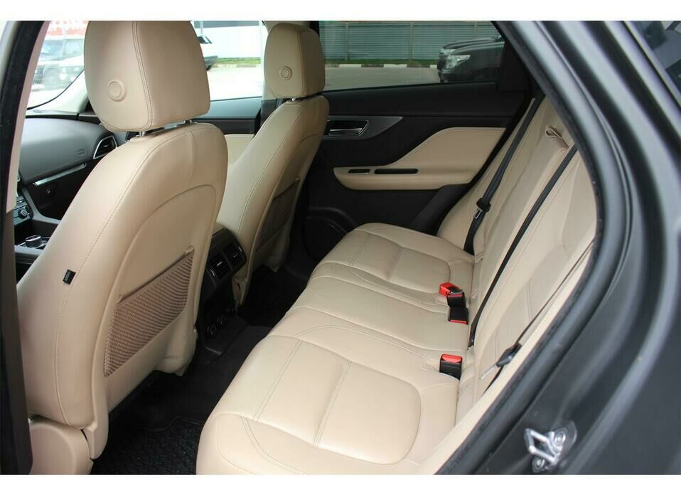 Jaguar E-Pace 2.0 AT (249 л.с.) 4WD
