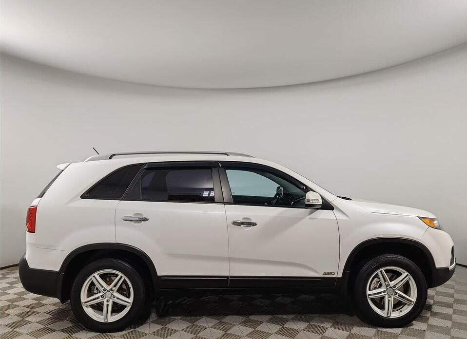 Kia Sorento, II 2.4 AT (175 л.с.) 4WD