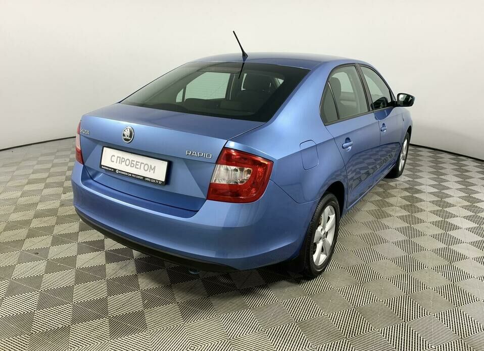 Skoda Rapid 1.6 AT (105 л.с.)