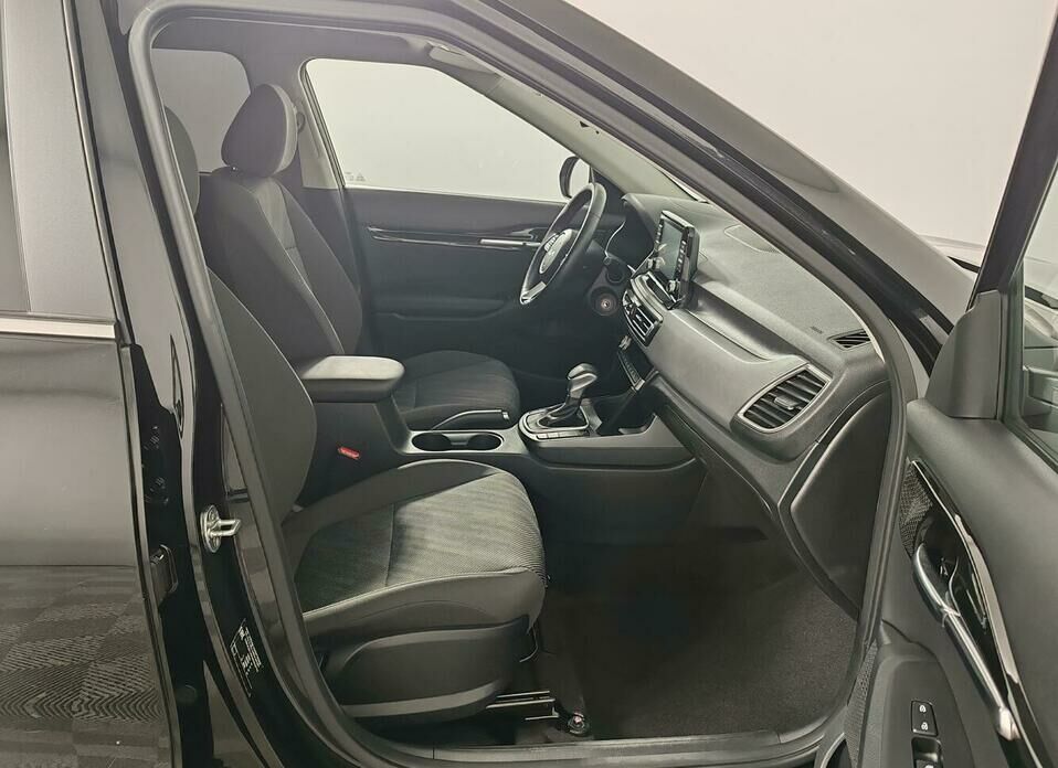 Kia Seltos 2.0 CVT (149 л.с.) 4WD