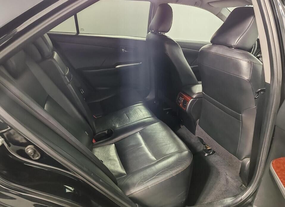 Toyota Camry, VII (XV50) 2.5 AT (181 л.с.)