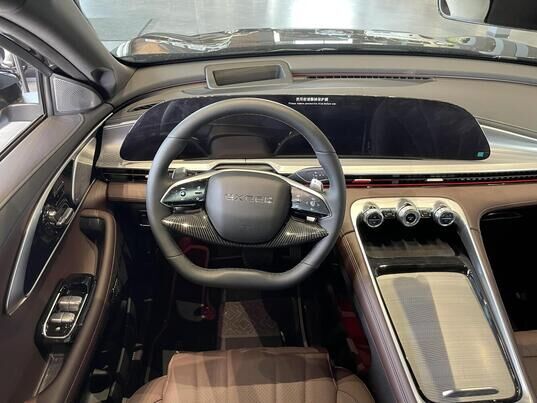 EXEED TXL Prestige IOV