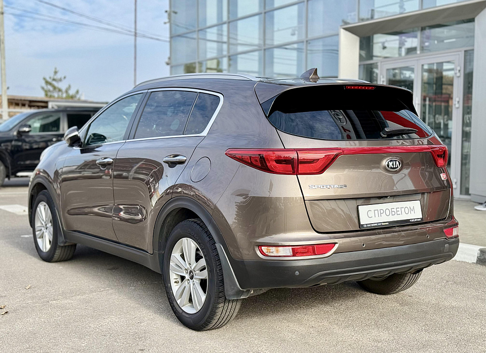 Kia Sportage, IV 2.0 AT (150 л.с.)