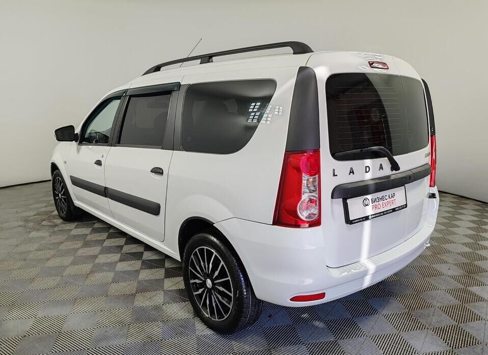 LADA (ВАЗ) Largus 1.6 MT (106 л.с.)