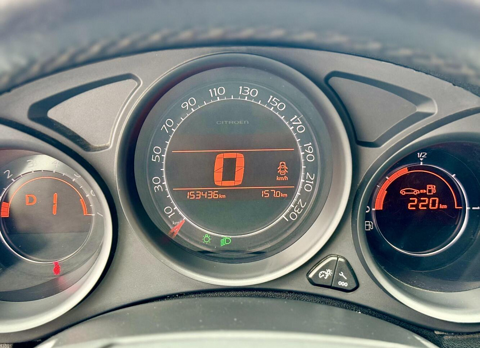 Citroen C4, II 1.6 AT (120 л.с.)