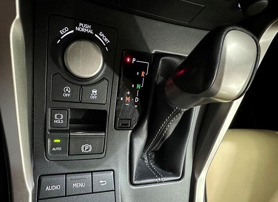 Lexus NX 200 2.0 CVT (150 л.с.) 4WD