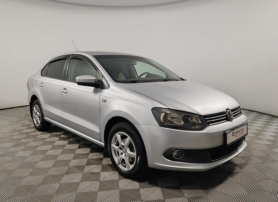 Volkswagen Polo, V 1.6 AT (105 л.с.)